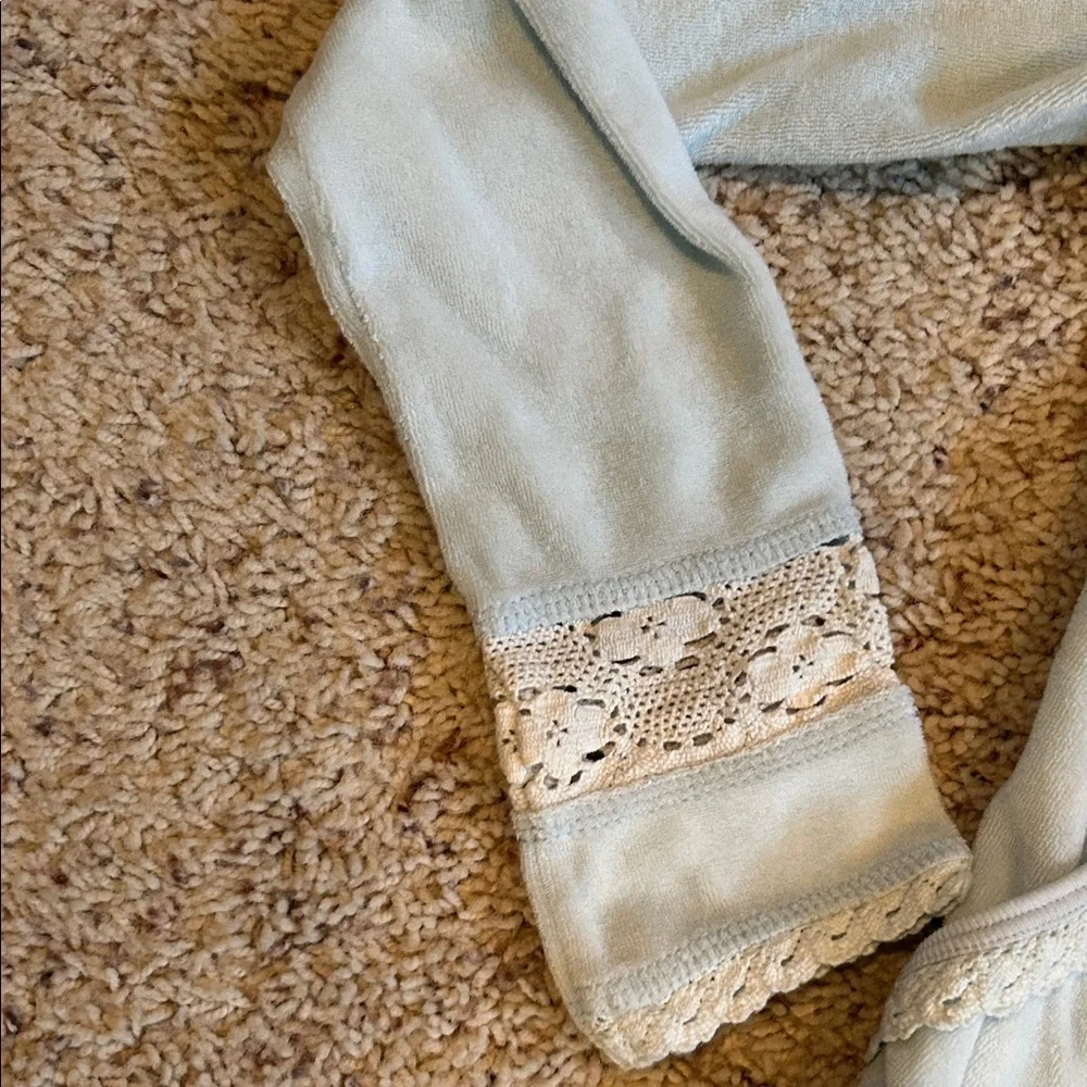 Juicy Couture Light Blue Terry Cloth Set with Lace Trim, Size S - Picture 2 of 9